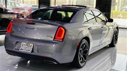 کرایسلەر 300